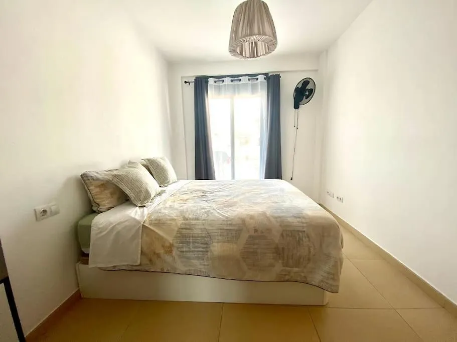 Apartamento Tranquilo Y Con Terraza Terrassa